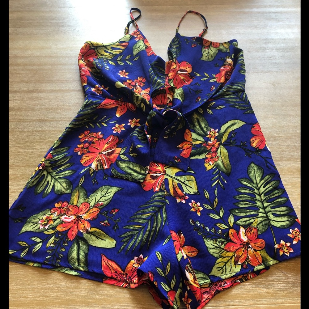 Floral - Tie Front Romper